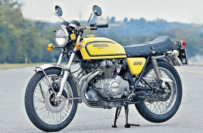CB 400 (1977)