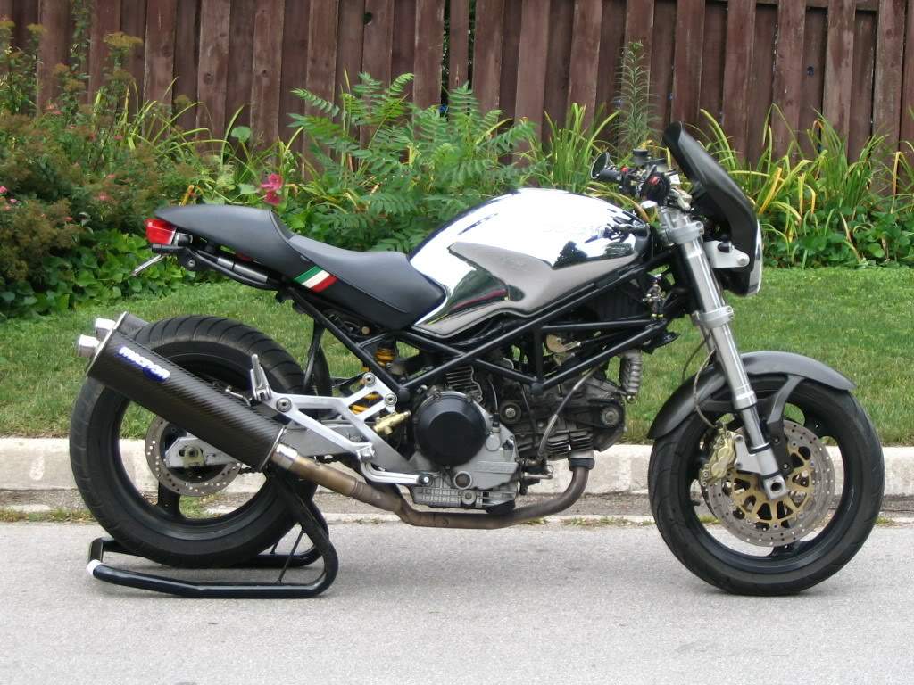Monster 900 Cromo (1998-99)