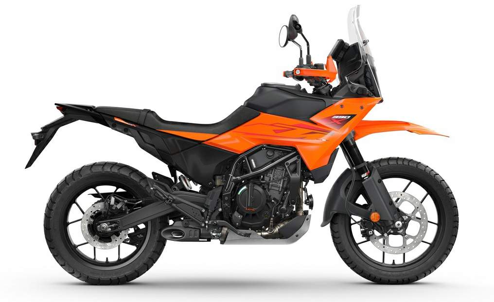 390 Adventure X (2025)