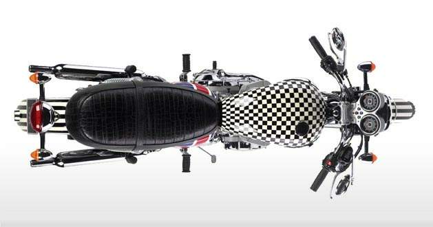 Bonneville T100 _Chequer_ (2005)