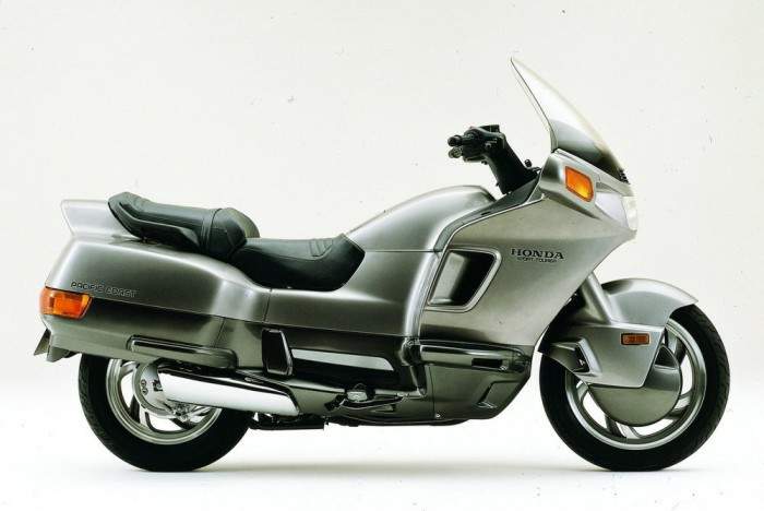 PC Pacific Coast 800 (1993-98)