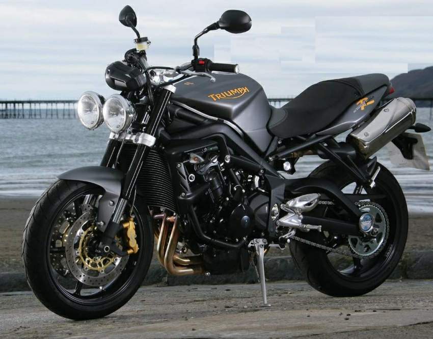 Street Triple 675R (2016)
