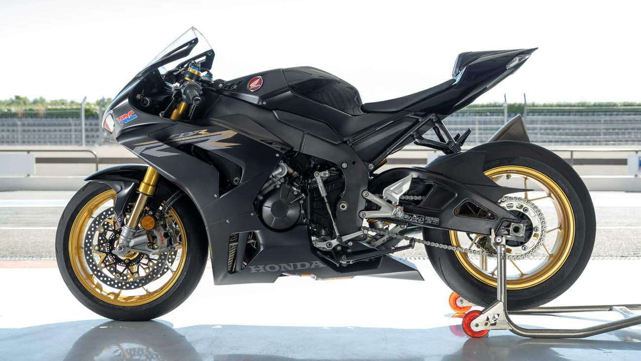 CBR 1000RR-R-SP (2024)