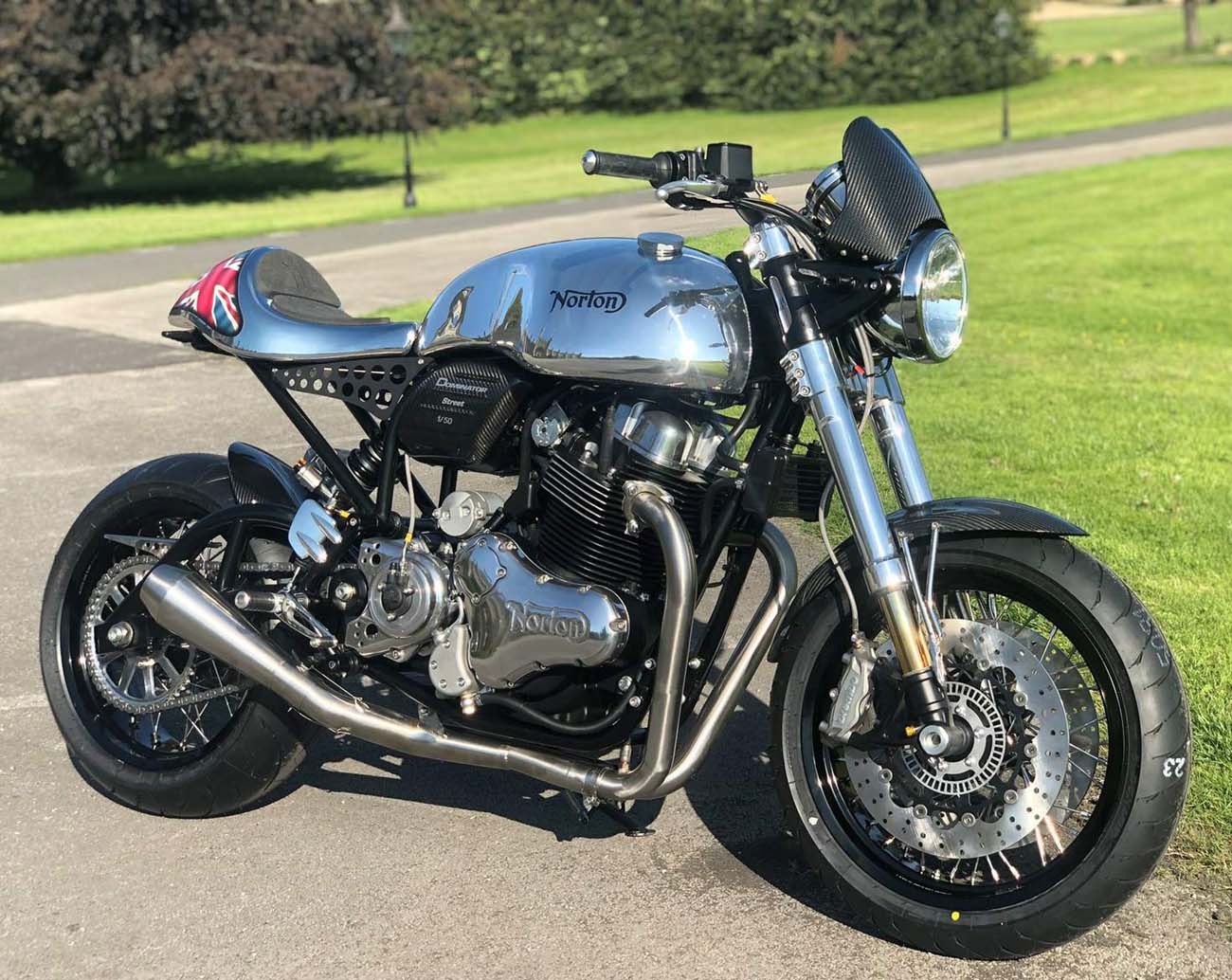 Dominator 961 Street Limited Edition (2020)
