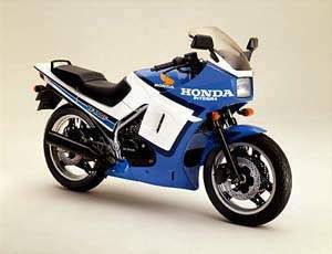 VF 400F2 Integra (1984)