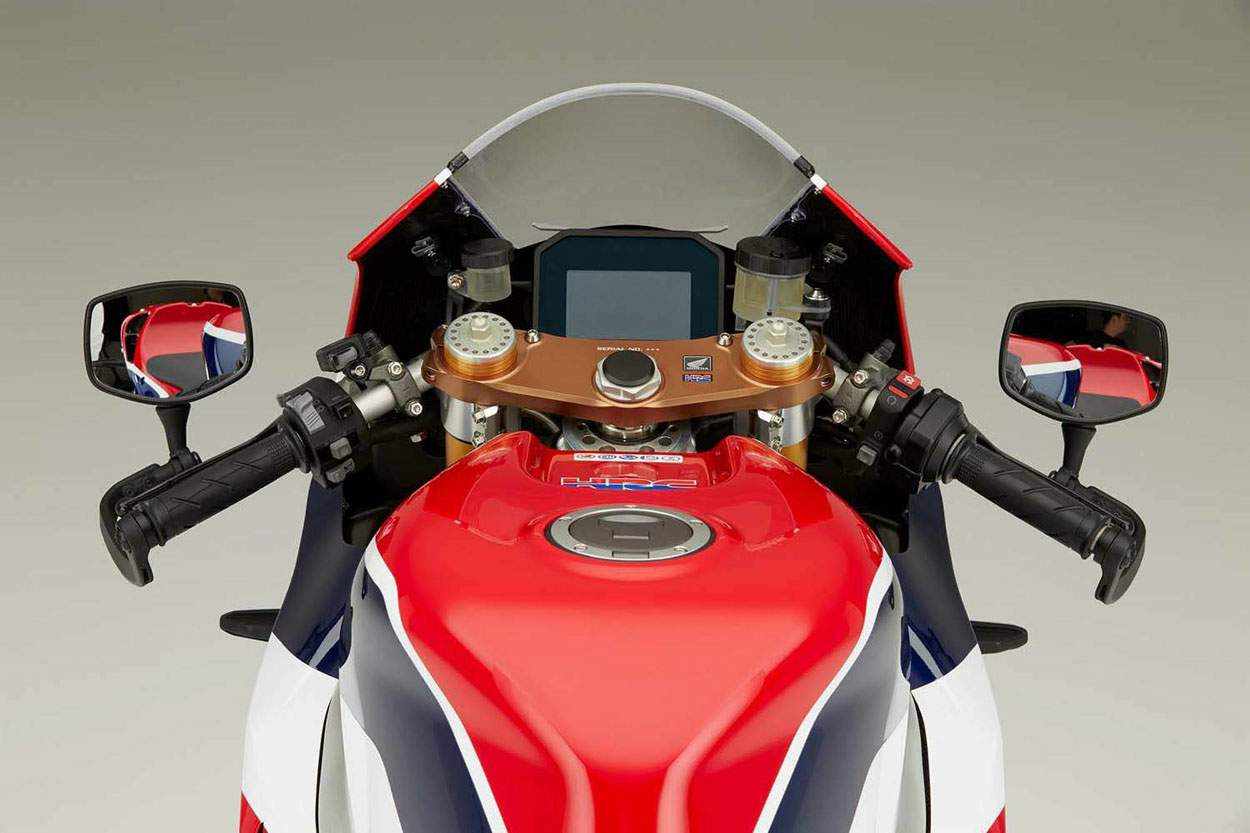 RC 213V-S (2016)