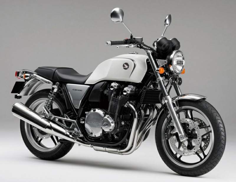 CB 1100 (2015)
