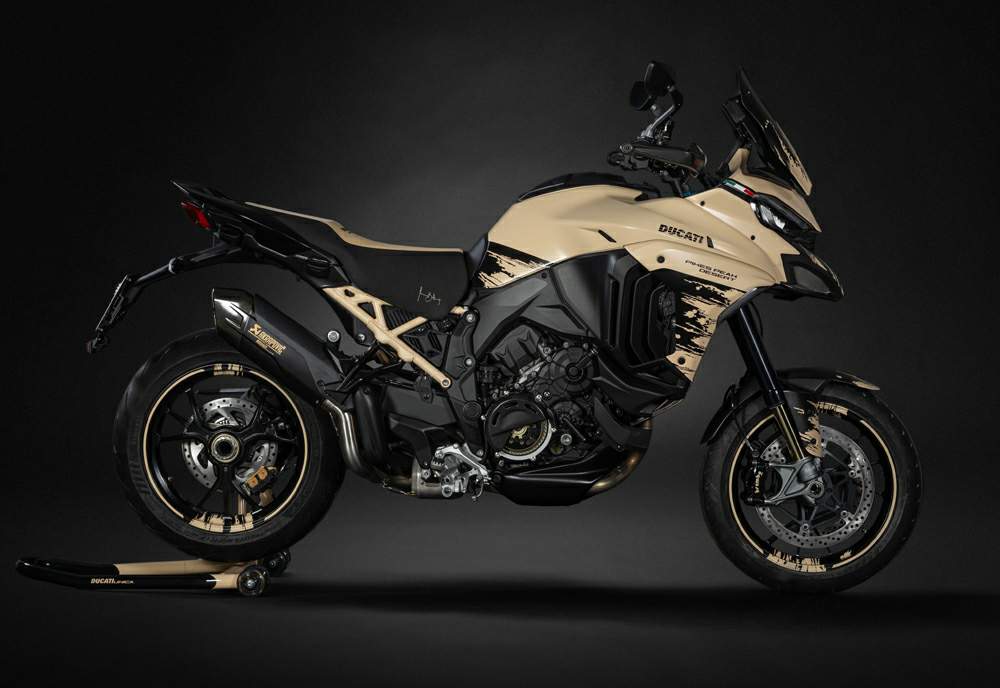Multistrada V4 Pikes Peak Desert (2024)