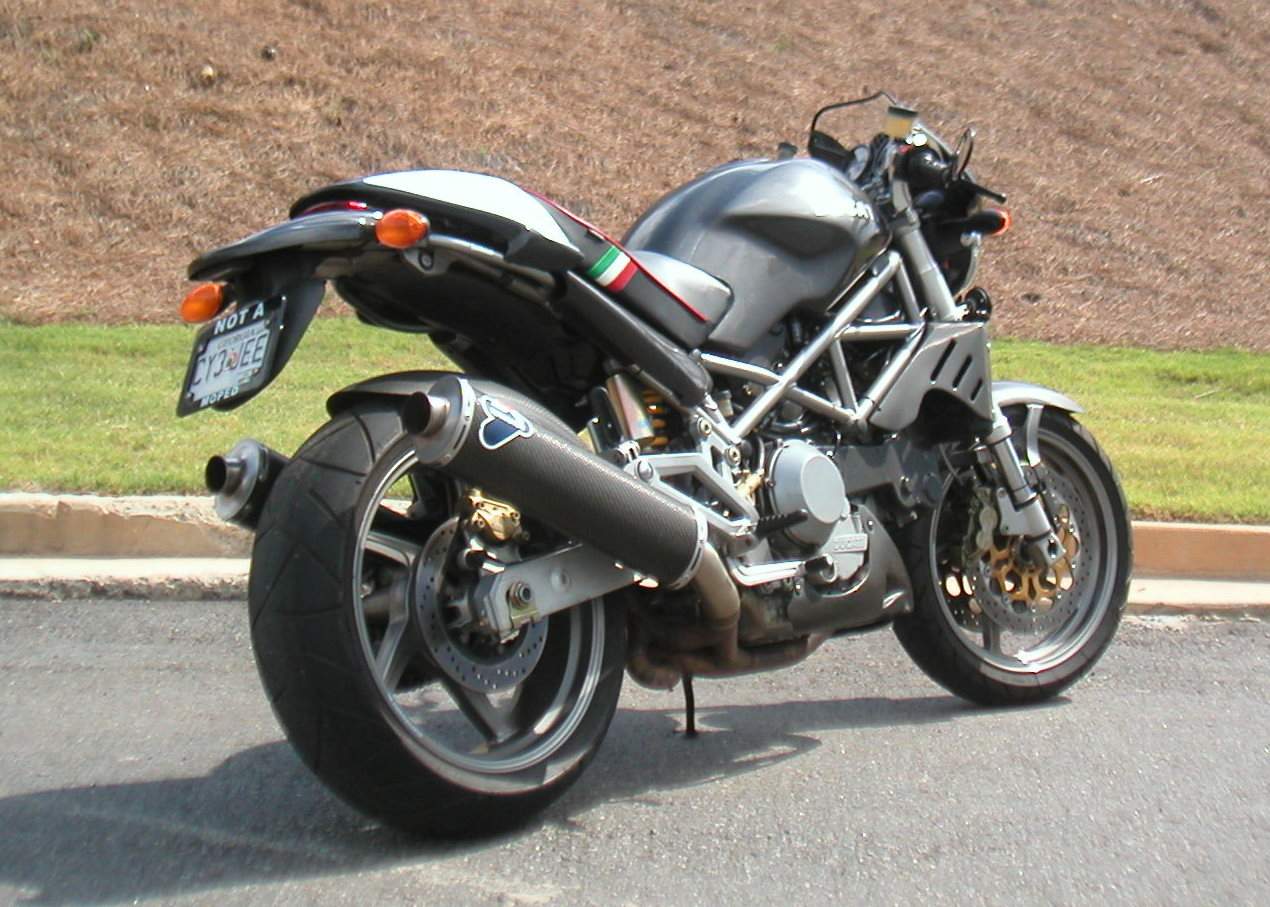 Monster 750 Dark (1997)