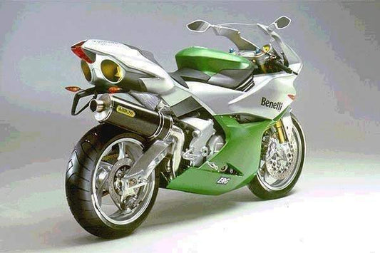 Tre 900S Tornado (2000)