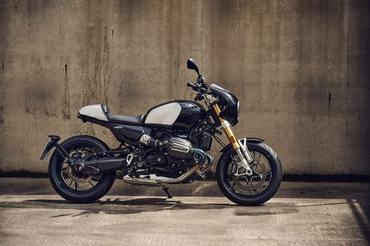 R 12 Roadster ()