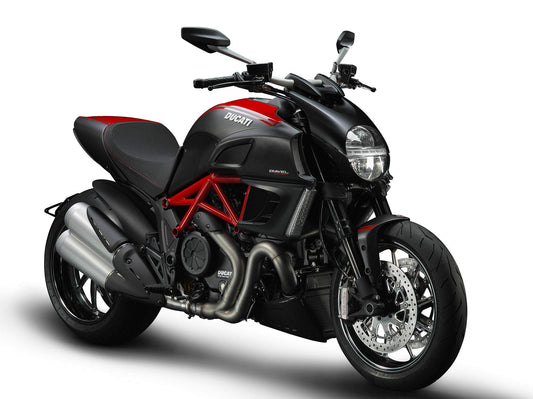 Diavel Carbon (2016)