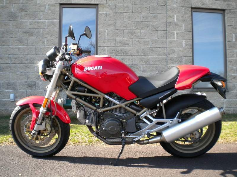 Monster 900ie (2000)