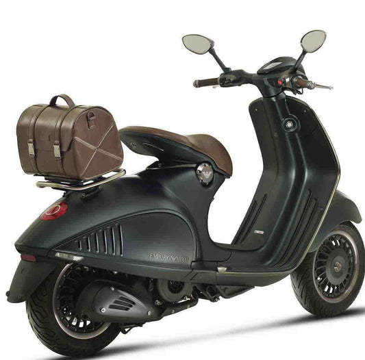 946 Emporio Armani 150 (2015-17)