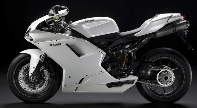 1198 Testastretta Evoluzione (2010)