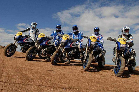 HP2 Megamoto Pikes Peak Edition ()