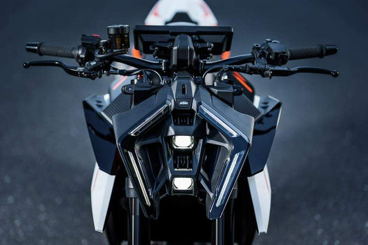 990 DukeR (2025)